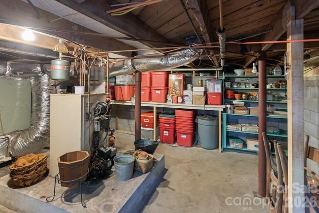293 Dillardtown Road, Sylva, NC 28779