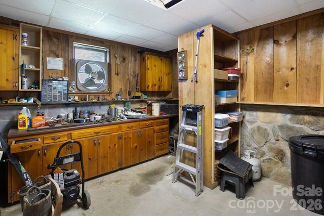 293 Dillardtown Road, Sylva, NC 28779