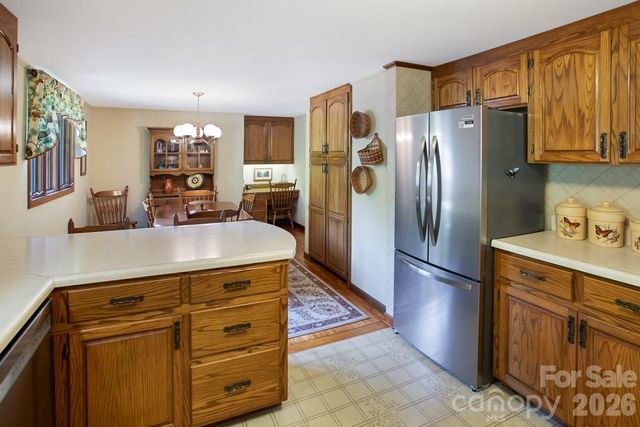 293 Dillardtown Road, Sylva, NC 28779