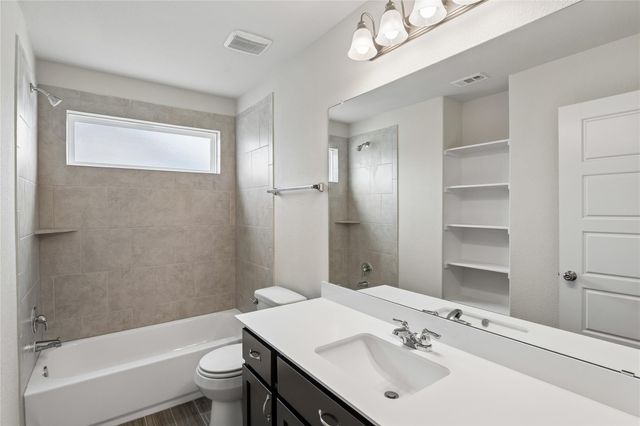 318 Schuylerville DR, Elgin, TX 78621