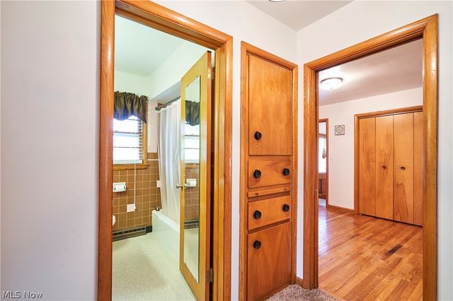 2964 Harris Avenue, Norton, OH 44203