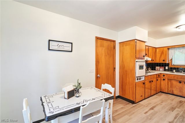 2964 Harris Avenue, Norton, OH 44203