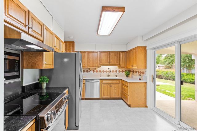 13563 W 21st Avenue, Golden, CO 80401
