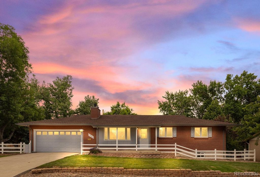 13563 W 21st Avenue, Golden, CO 80401