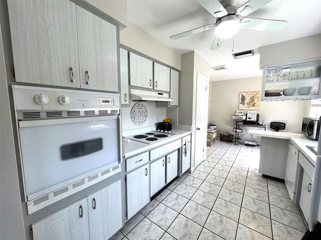 1595 IDLE DRIVE, Clearwater, FL 33756