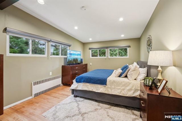 208 Prospect Avenue, Oradell, NJ 07649