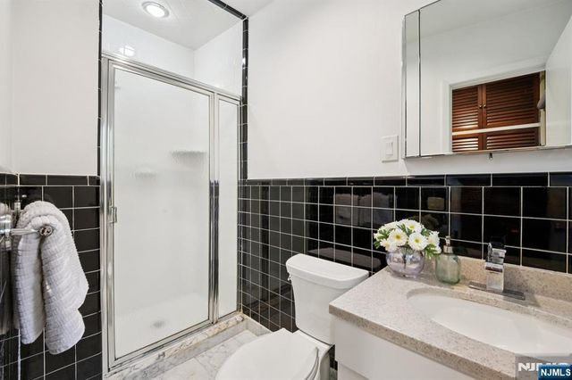 208 Prospect Avenue, Oradell, NJ 07649