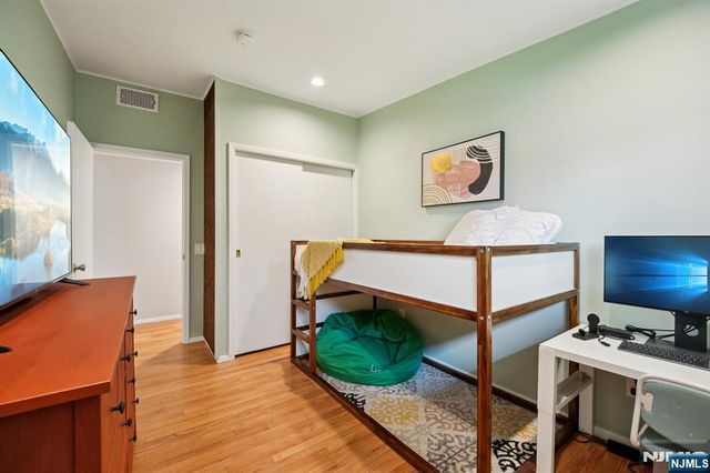 208 Prospect Avenue, Oradell, NJ 07649