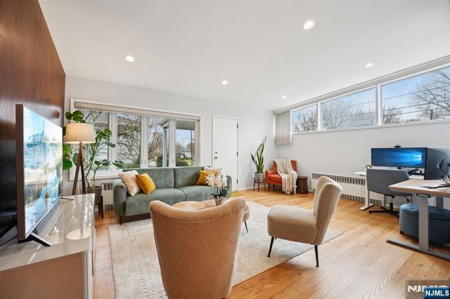 208 Prospect Avenue, Oradell, NJ 07649