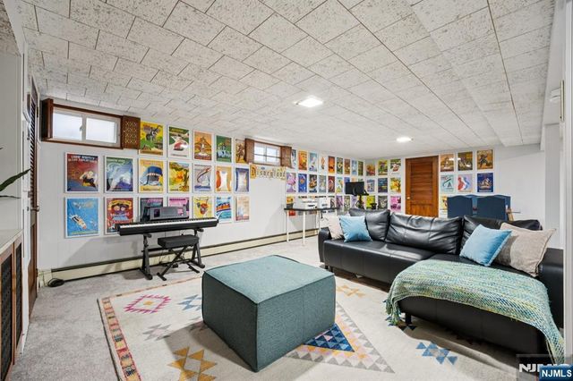 208 Prospect Avenue, Oradell, NJ 07649