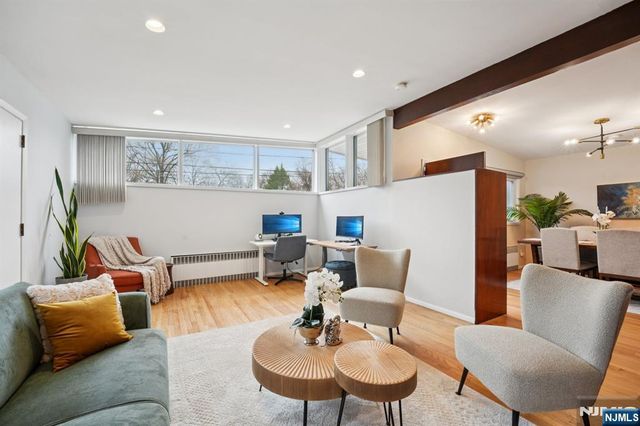 208 Prospect Avenue, Oradell, NJ 07649