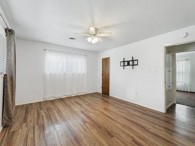 1023 Piping Rock Street, Denton, TX 76205