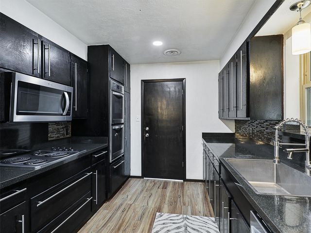 1023 Piping Rock Street, Denton, TX 76205