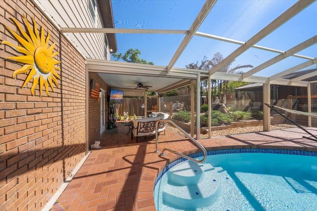 11311 LINBANKS PLACE, Tampa, FL 33617