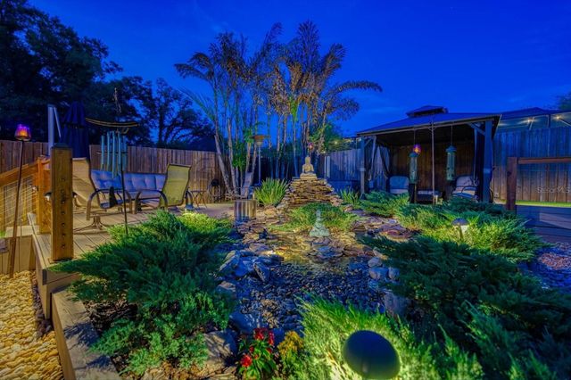 11311 LINBANKS PLACE, Tampa, FL 33617