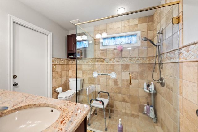 11311 LINBANKS PLACE, Tampa, FL 33617