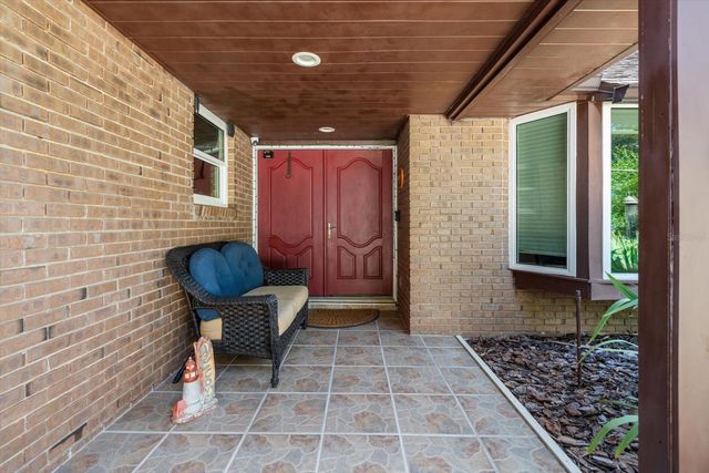 11311 LINBANKS PLACE, Tampa, FL 33617