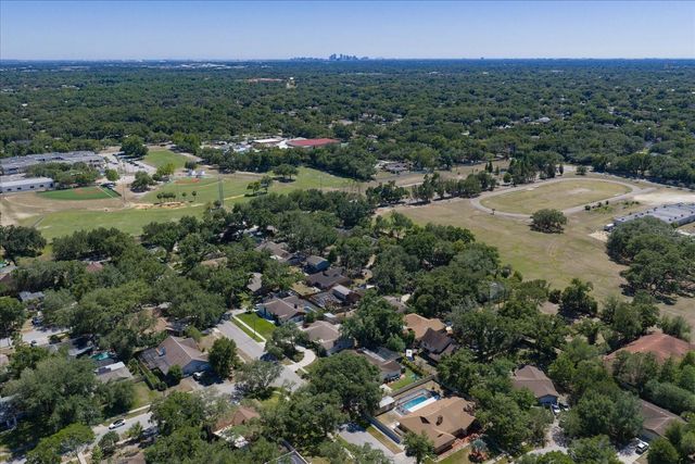 11311 LINBANKS PLACE, Tampa, FL 33617