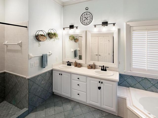 1603 Goldenrod Court, Northfield, MN 55057