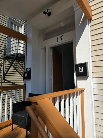 17 Conklin Street, Poughkeepsie, NY 12601