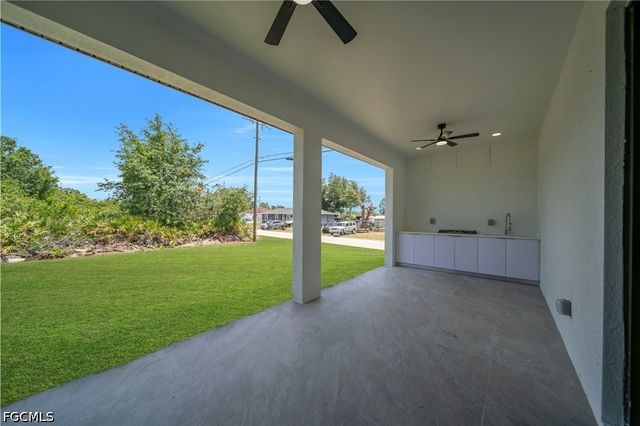 3500 7th ST SW, Lehigh Acres, FL 33976