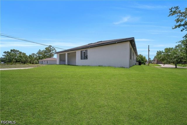 3500 7th ST SW, Lehigh Acres, FL 33976