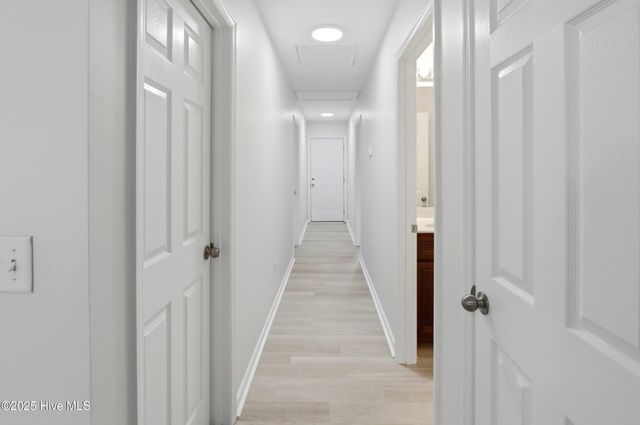 107 Blossom Court, Maple Hill, NC 28454