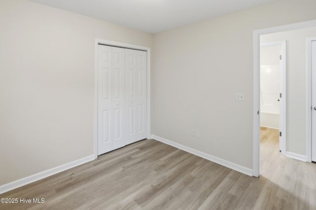 107 Blossom Court, Maple Hill, NC 28454