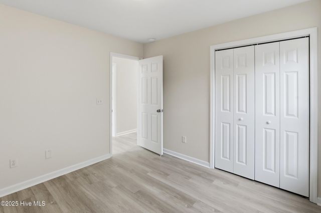 107 Blossom Court, Maple Hill, NC 28454