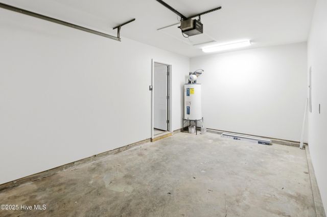 107 Blossom Court, Maple Hill, NC 28454