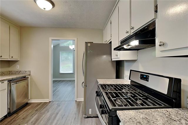 1341 Rhododendron Drive NW, Acworth, GA 30102