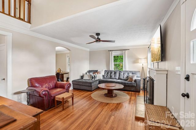 111 Bennett Street, Burnsville, NC 28714