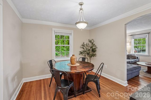 111 Bennett Street, Burnsville, NC 28714