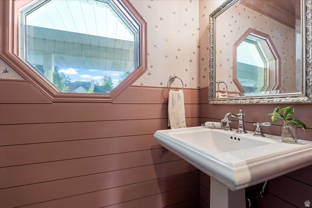 1063 E ALPINE DR, Alpine, UT 84004