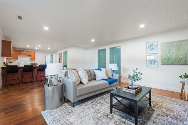 1063 E ALPINE DR, Alpine, UT 84004