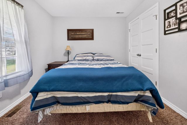 115 E Seminole Street, Strafford, MO 65757