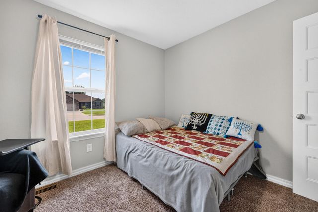 115 E Seminole Street, Strafford, MO 65757