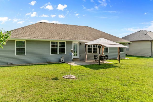 115 E Seminole Street, Strafford, MO 65757