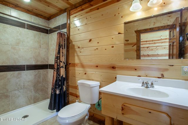 3708 Tilda Hilltop Way, Sevierville, TN 37862