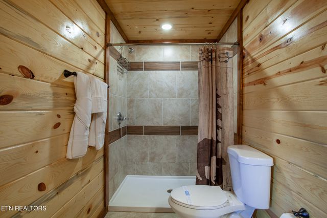 3708 Tilda Hilltop Way, Sevierville, TN 37862