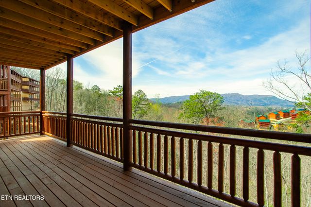 3708 Tilda Hilltop Way, Sevierville, TN 37862