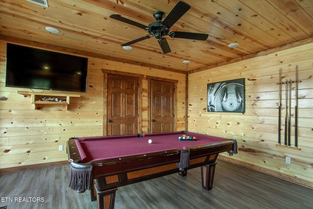 3708 Tilda Hilltop Way, Sevierville, TN 37862