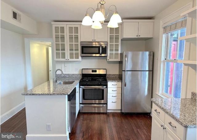 1133 D ST NE, Washington, DC 20002