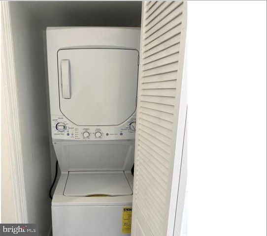 1133 D ST NE, Washington, DC 20002