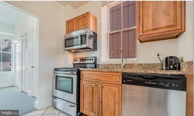 1133 D ST NE, Washington, DC 20002