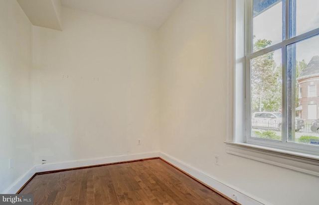 1133 D ST NE, Washington, DC 20002