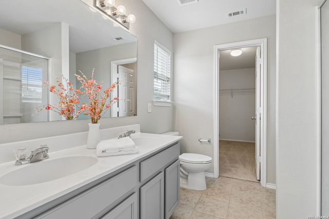 10127 ROUND RDG, San Antonio, TX 78254