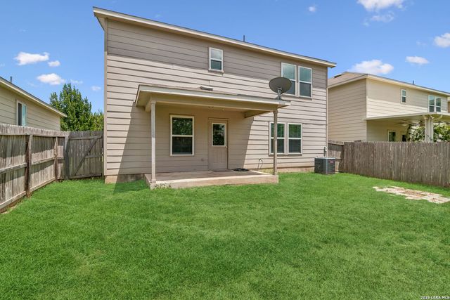 10127 ROUND RDG, San Antonio, TX 78254