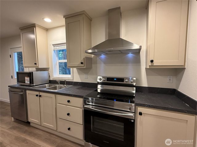 20403 Crane Place, Ocean Park, WA 98640