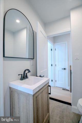 1141 WILDER ST, Philadelphia, PA 19147